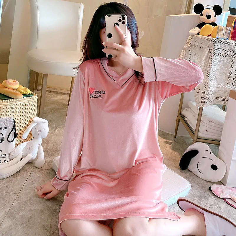 Fall / Winter 2020 Nightdress Gold Velvet V-Neck Long Sleeve Solid Single Piece Household Women's Wear Sleep Tops Homing Dress
