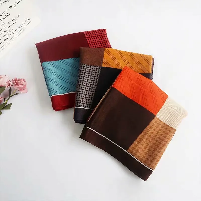 

2021 China new style women large size pretty cotton scarves lady print luxury quality warm shawl beach muffler wraps hijab