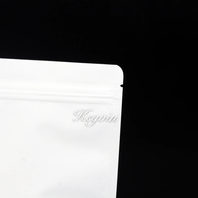 Экологичный белый стоячий алюминизирующий пакет из крафт-бумаги с