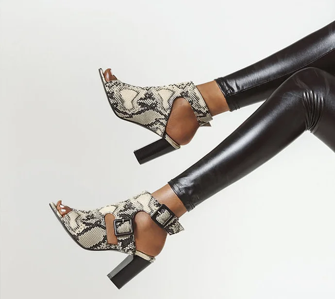 

Summer Women Sandals Fashion High Quality Serpentine Leopard Gladiator Shoes Comfort Party High Heels Open Toe Sandals Women 43