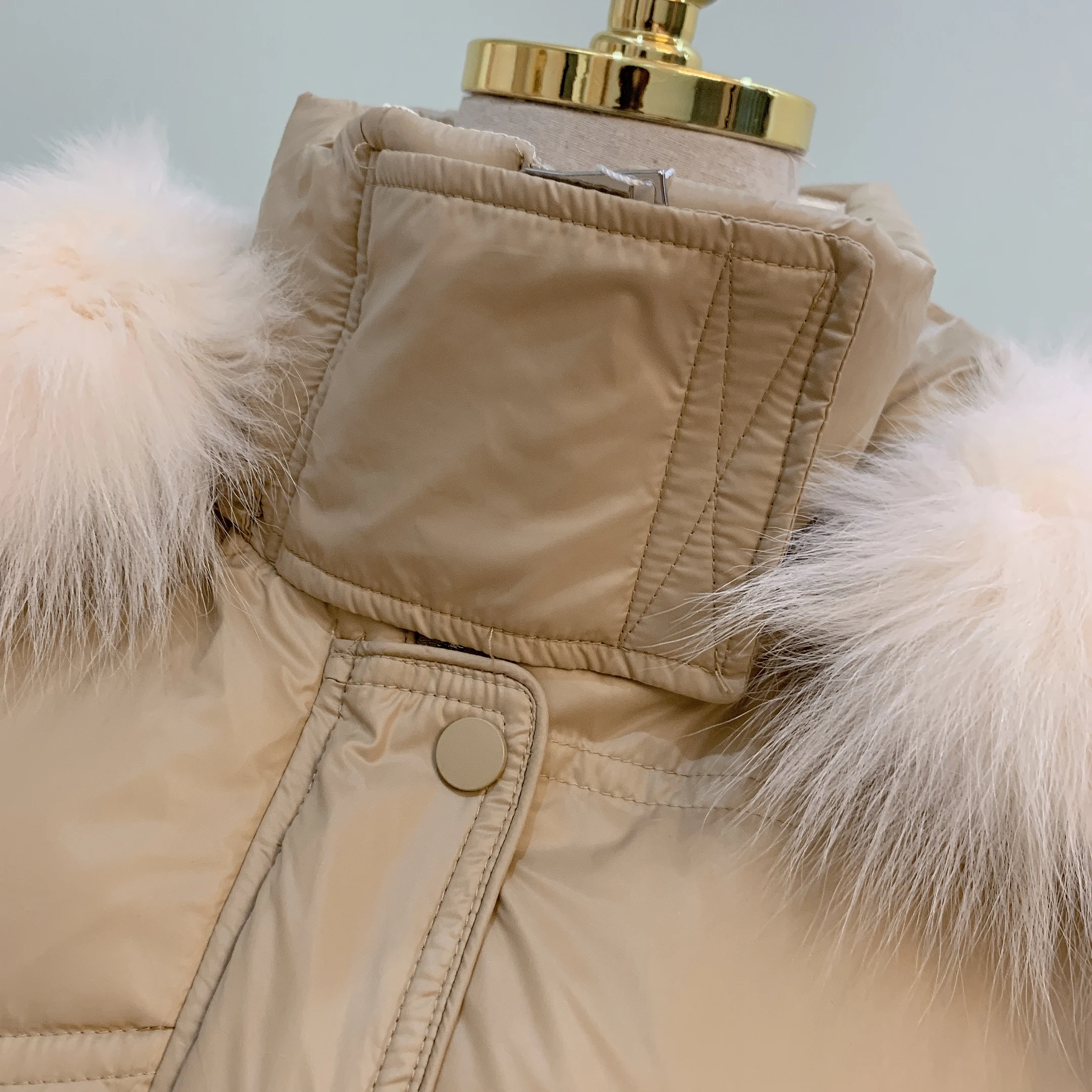 Женский пуховик с капюшоном Длинная ветровка цвета хаки и синего/черного из