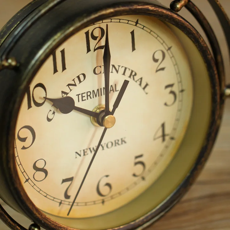 

Retro Iron Bicycle Bell Ornamental Clock Household Decor Wrought Furnishing Articles European Rural Table Clock Sitting Room
