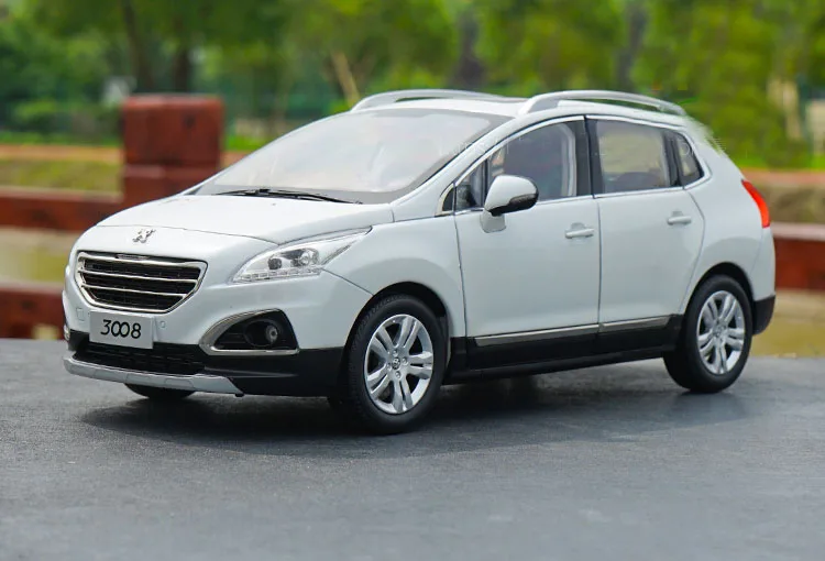 1/18 peugeot 3008 Коричневый Белый внедорожник литой металлический автомобиль модель игрушки для детей рождественские подарки коллекция игрушек