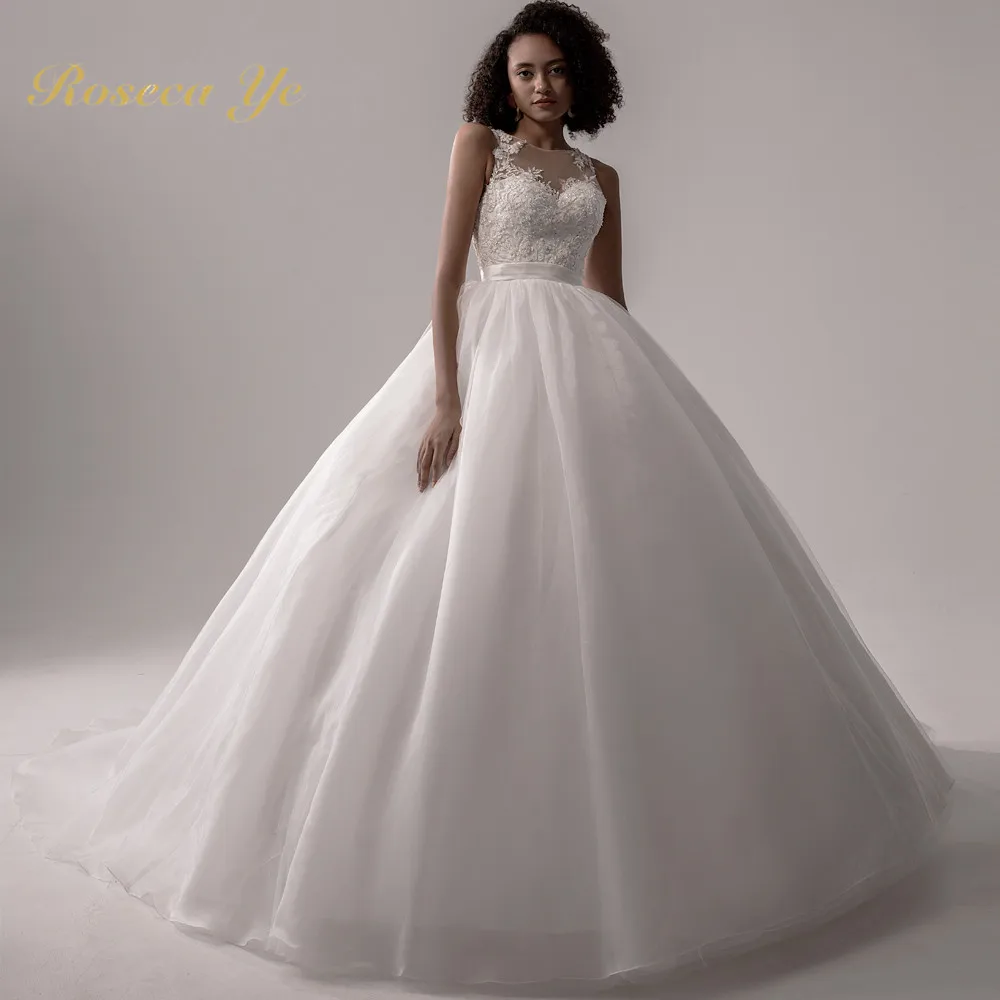 

Roseca Ye O Neck Ivory Wedding Dresses For Women Sleeveless Court Train Vintage A Line Bridal Gown Vestidos De Novia 2022 Spring