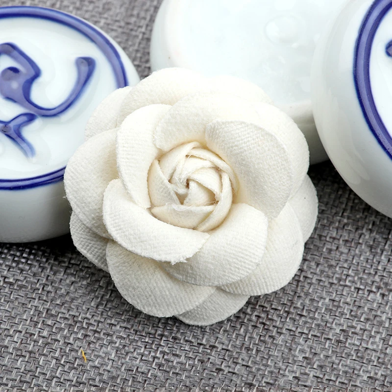 24 5PCS /33 Colors Mini Chiffon Fabric Flower For Wedding Invitation Artificial Flowers For Dress Decoration - Цвет: 24
