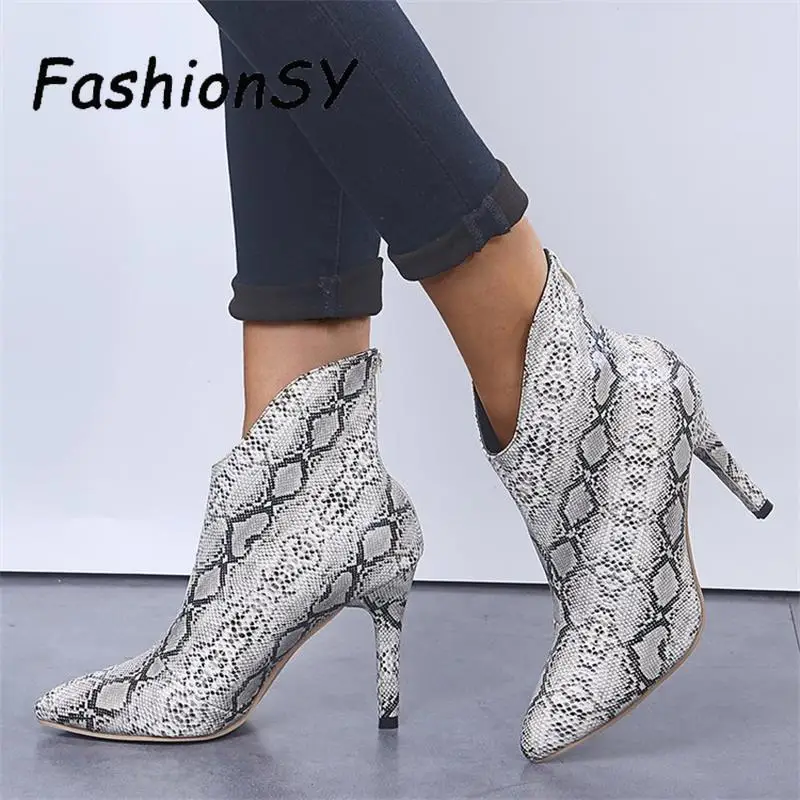 Женские ботильоны на высоком каблуке Зимние новые туфли со змеиным узором