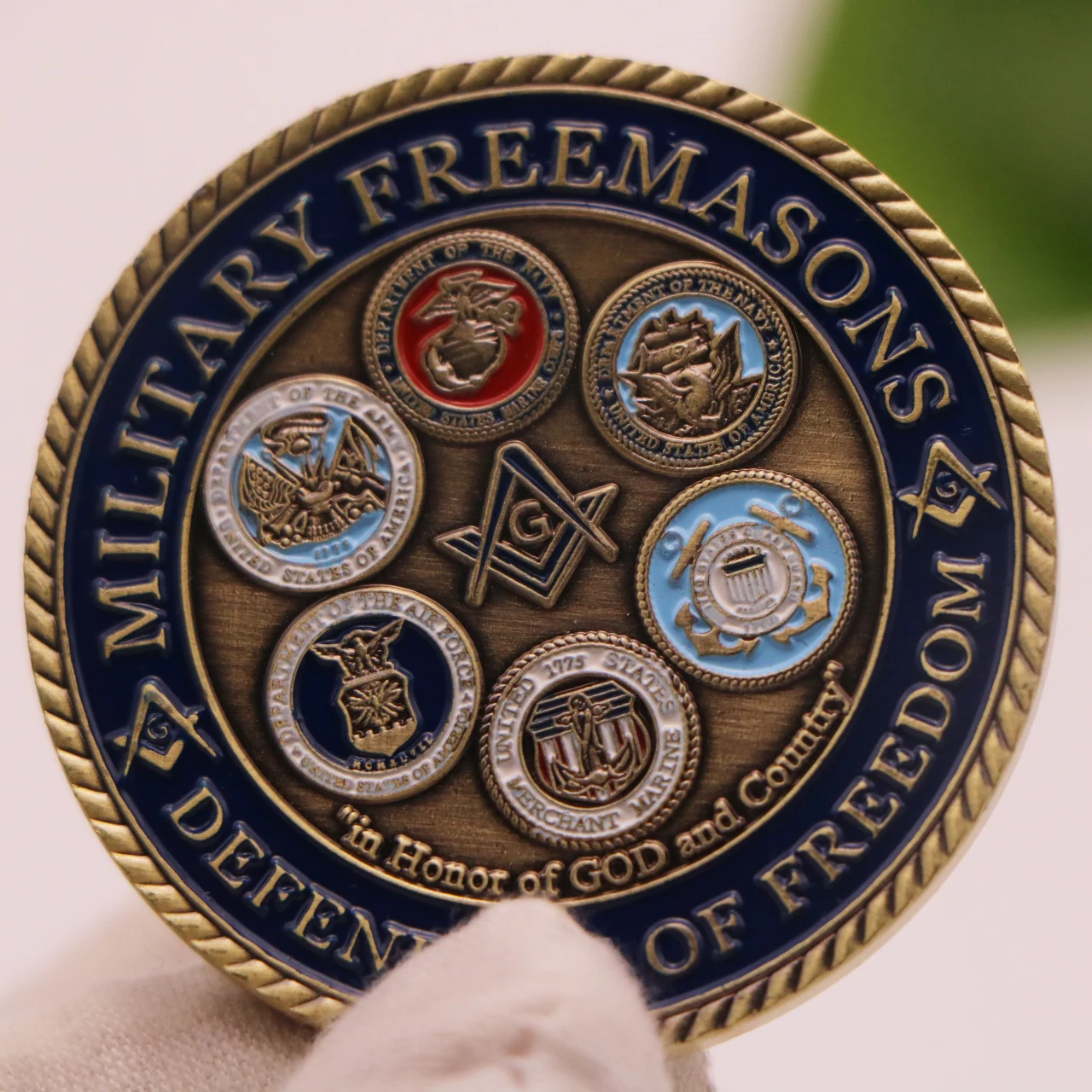 Американские военные Свободные монеты гордиться тем что они являются одной