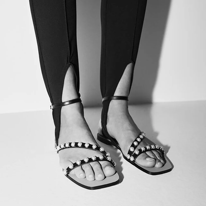 

2021 New Summer Black Women Sandals Square Toe Pearl Decoration Flat Shoes Buckle Strap Casual Sandals Women