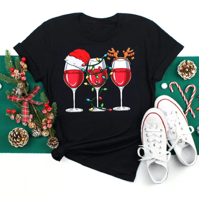 

Kawaii Women's Wineglass Christmas Hat Christmas Printed Top Women's Short Sleeve T-Shirt