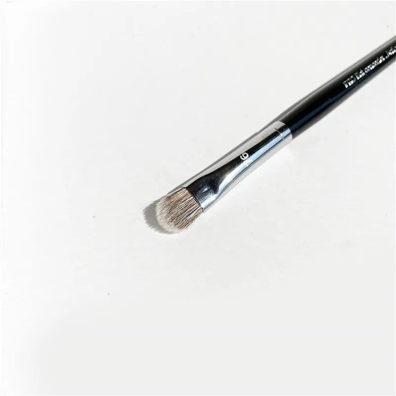 Профессиональная плоская кисть для консилера 76-профессиональная Точная