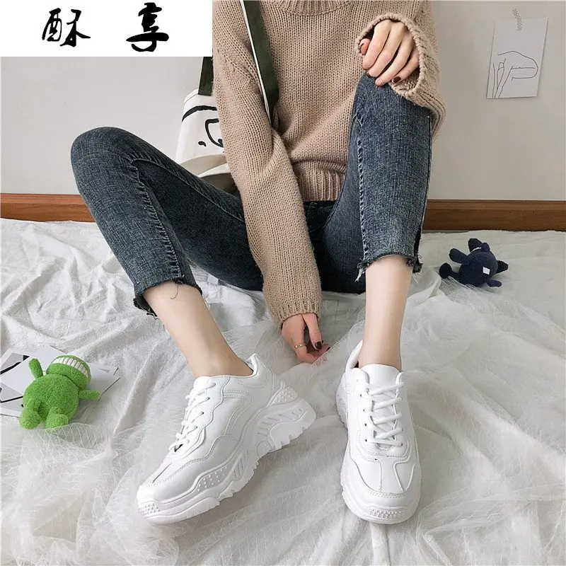 

2021 Spring New Fashion Comfortable and Breathable Women's Shoes Cross Strap Platform Vulcanized Women's Shoes Light Casual