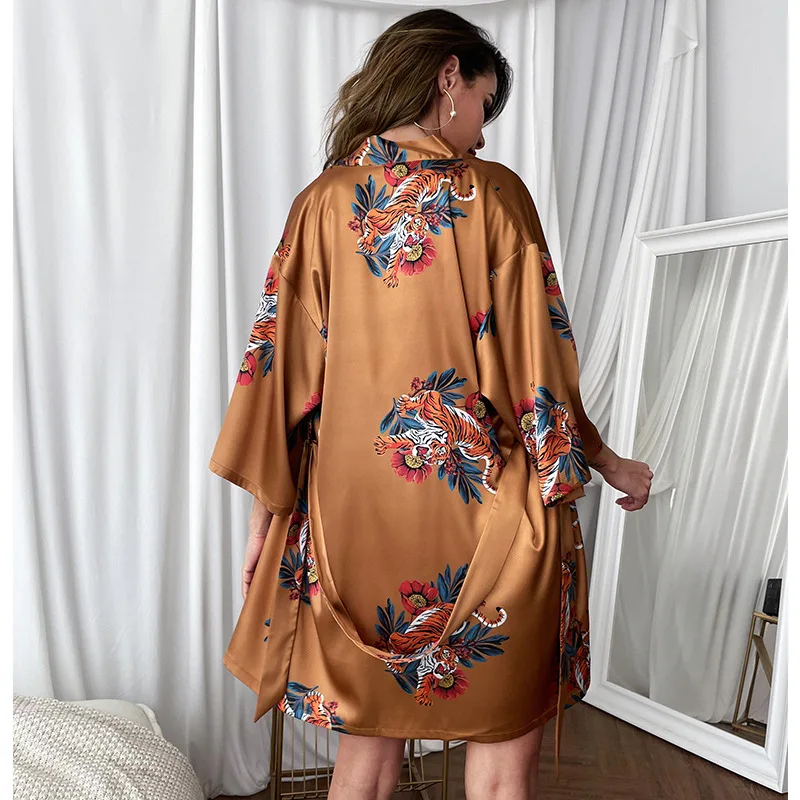 

New Women's Pajamas 3 Piece Set Chinese Hand-paint Tiger and Rose Print Sleepwear Silk Like Home Clothes Sling Top Shorts Robe