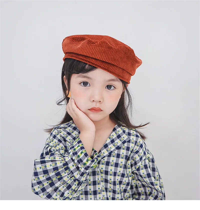 Fashion Kids Winter Corduroy Beret Hats Baby Boys Adjustable Painter Cap Girls Designer French Brimless Baret Cap with Button