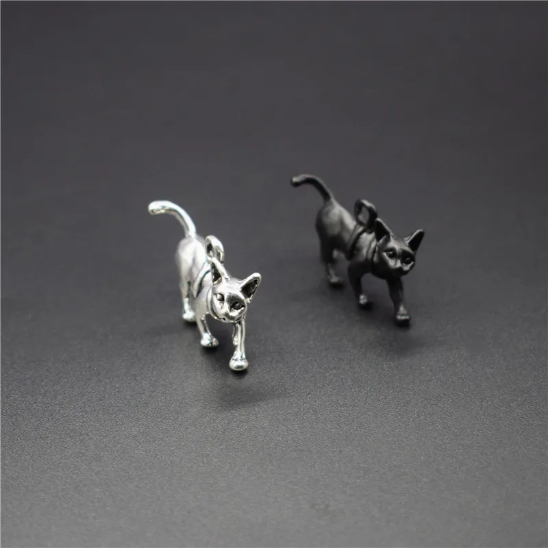 

Elfin New Vintage Retro 3D Cat Pendants Jewellery