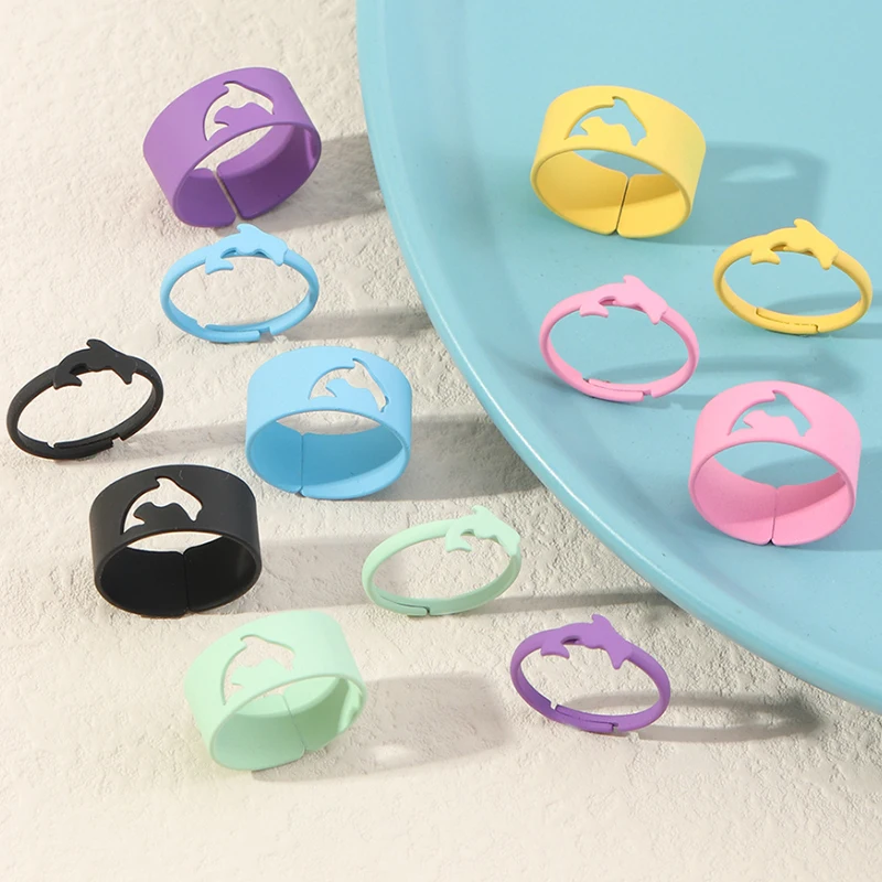

Individuality Creative Fashion Design Sense Opening 2-Piece Vintage Candy Color Dolphin Spray Paint Couple Lover’s Rings Trend