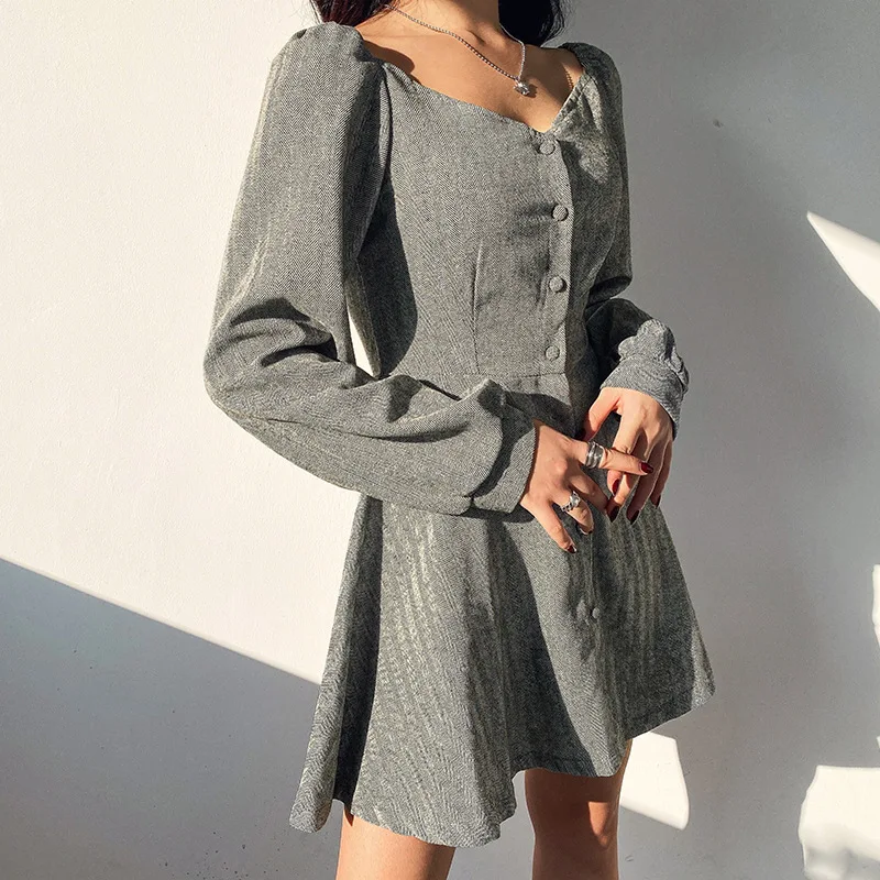 Женское винтажное короткое платье черное белое синее на завязках с открытой