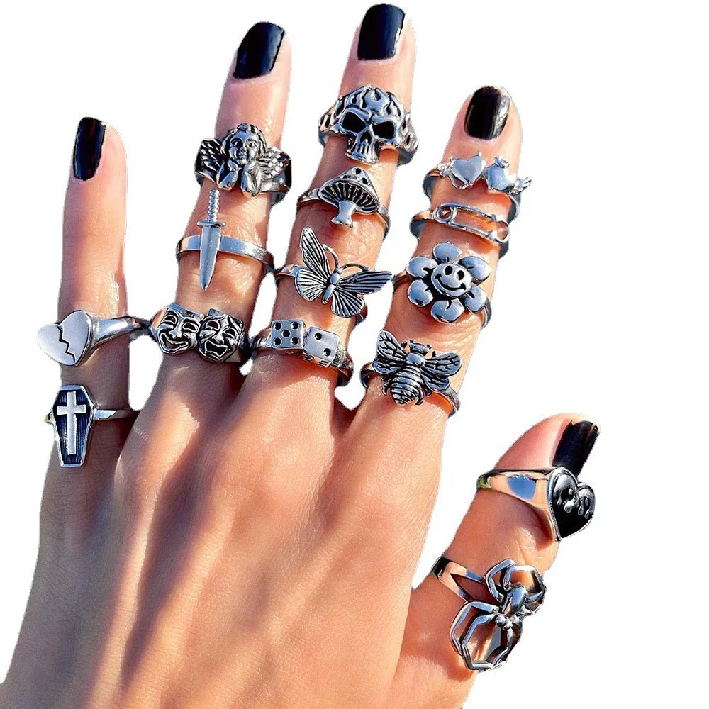 

Hot Sell Vintage Silver Plated Angel Wings Ring For Womens Gothic Punk Steampunk Heart Butterfly Skull Ring Party Jewelry
