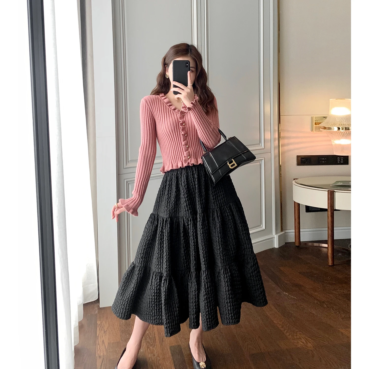 Черная юбка из высококачественного жаккардового материала Женская однотонная