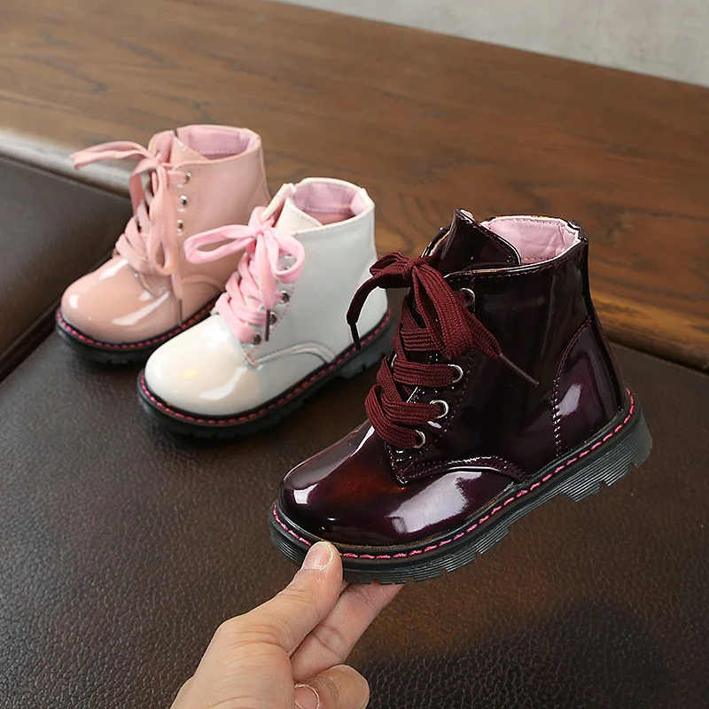 

2021 Autumn Children Patent Leather Ankle Boots Boys Girls Fashion Non-slip Soft Waterproof Lacing Up Toddler Short Boot Botas