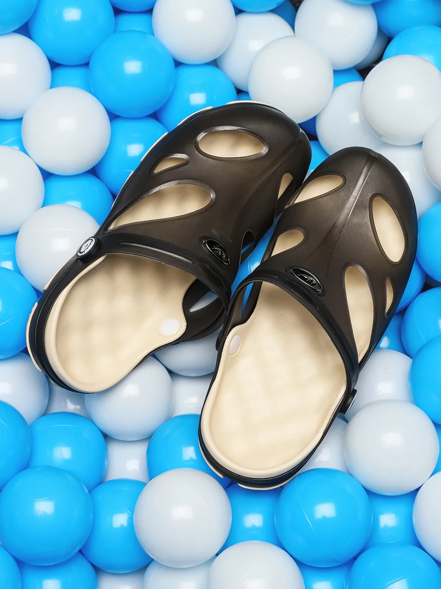 

2020 Summer Sandals for Beach Sports Women Men's Slip-on Shoes Slippers Female Male Croc Crocks Crocse Water Mules D123