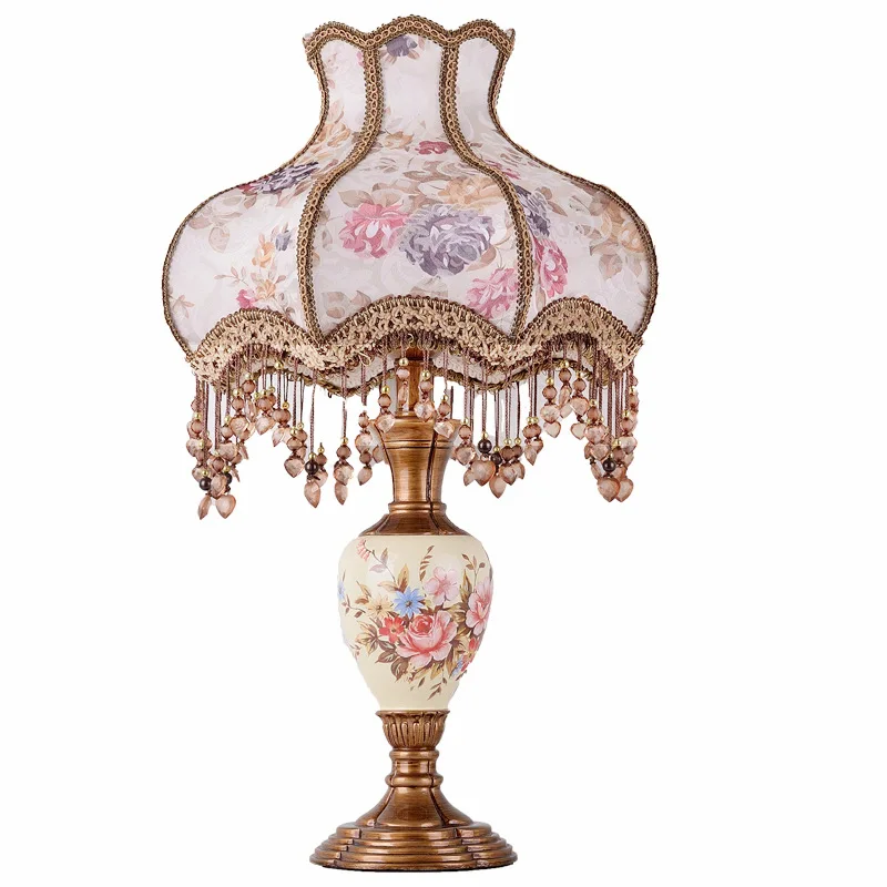 Европейская классическая прикроватная лампа для спальни креативная