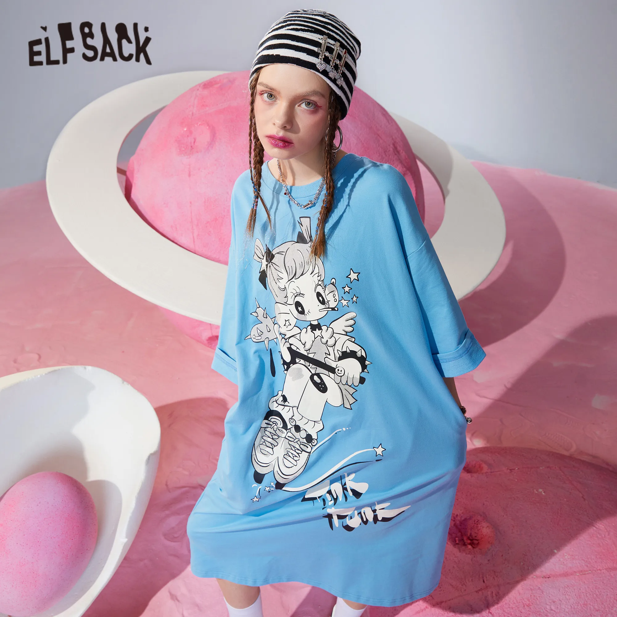 

ELFSACK Harajuku Graphic Print Straight Casual Vintage Dresses Women,2021 Spring Bows Backless Korean Ladies Summer Dress