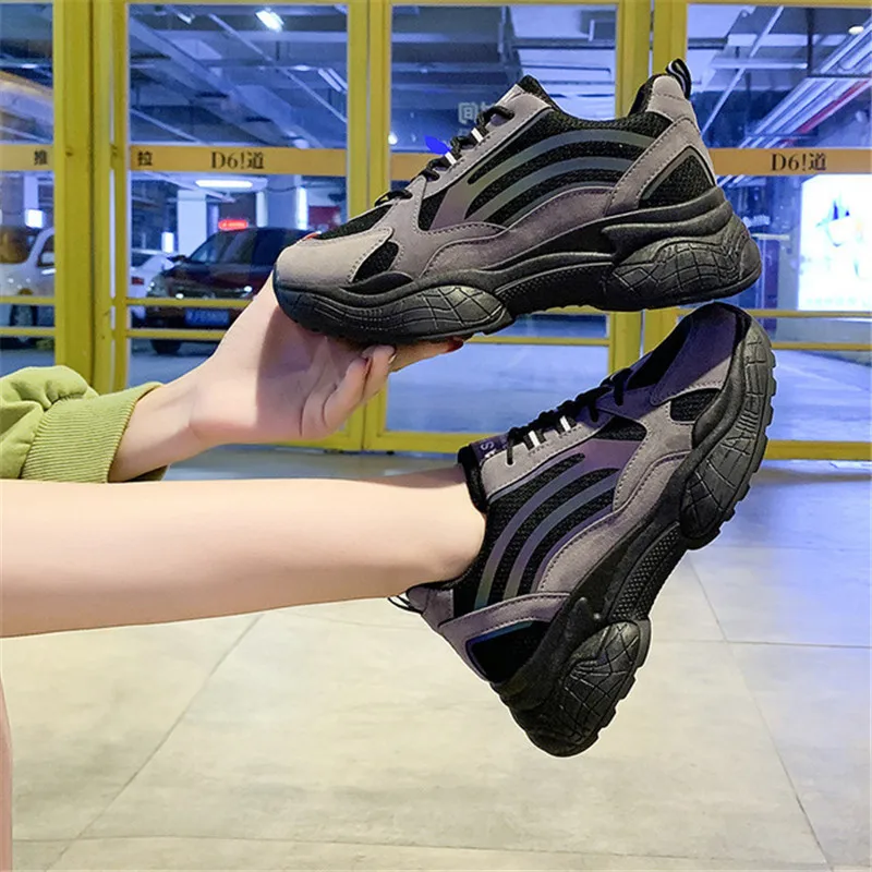 Светоотражающая обувь для папы женская Новинка весны 2020 года дышащая Спортивная