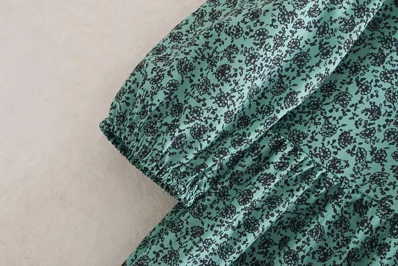 Женское элегантное платье миди с круглым вырезом и цветочным принтом