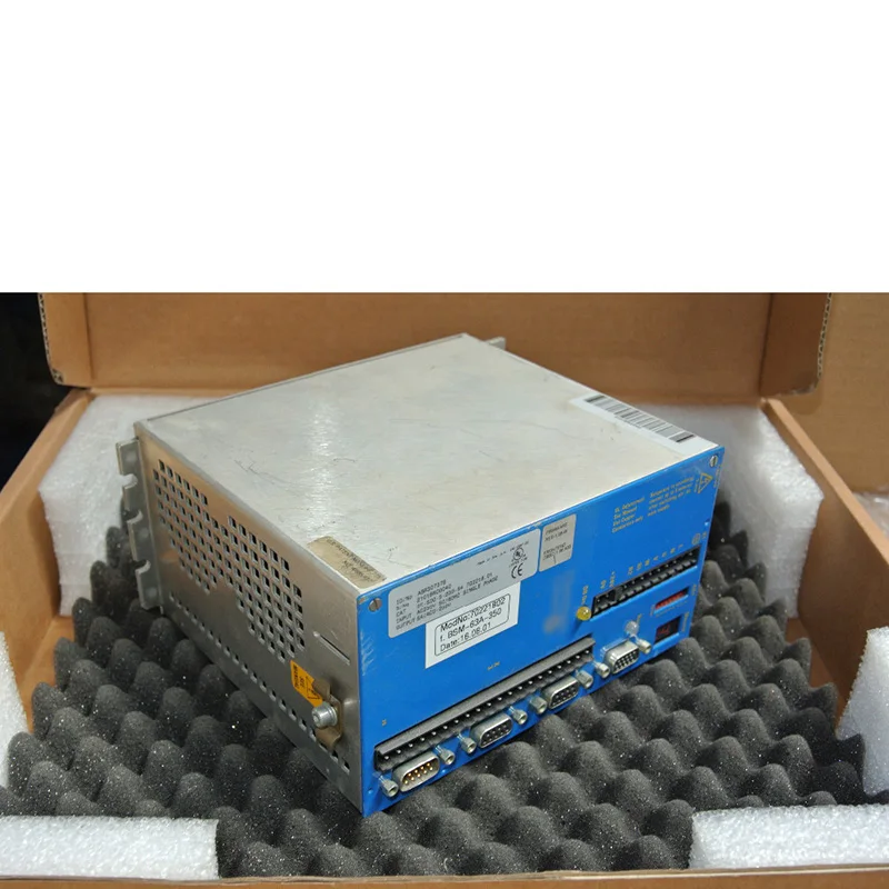 

Фотообои, б/у, в хорошем состоянии, с свободной фотографией