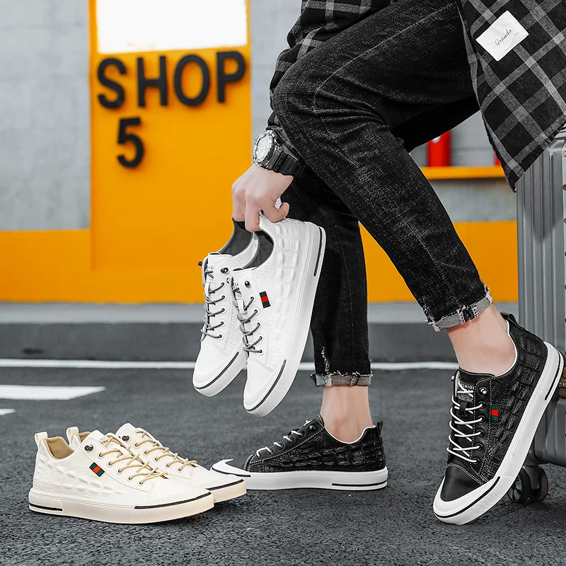 

Denim Luxury Thick Bottom High Top Trendy Summer Non Slip Unisex Elegant Men Sport Shoes 2021 Handmade Comfortable Casual Light