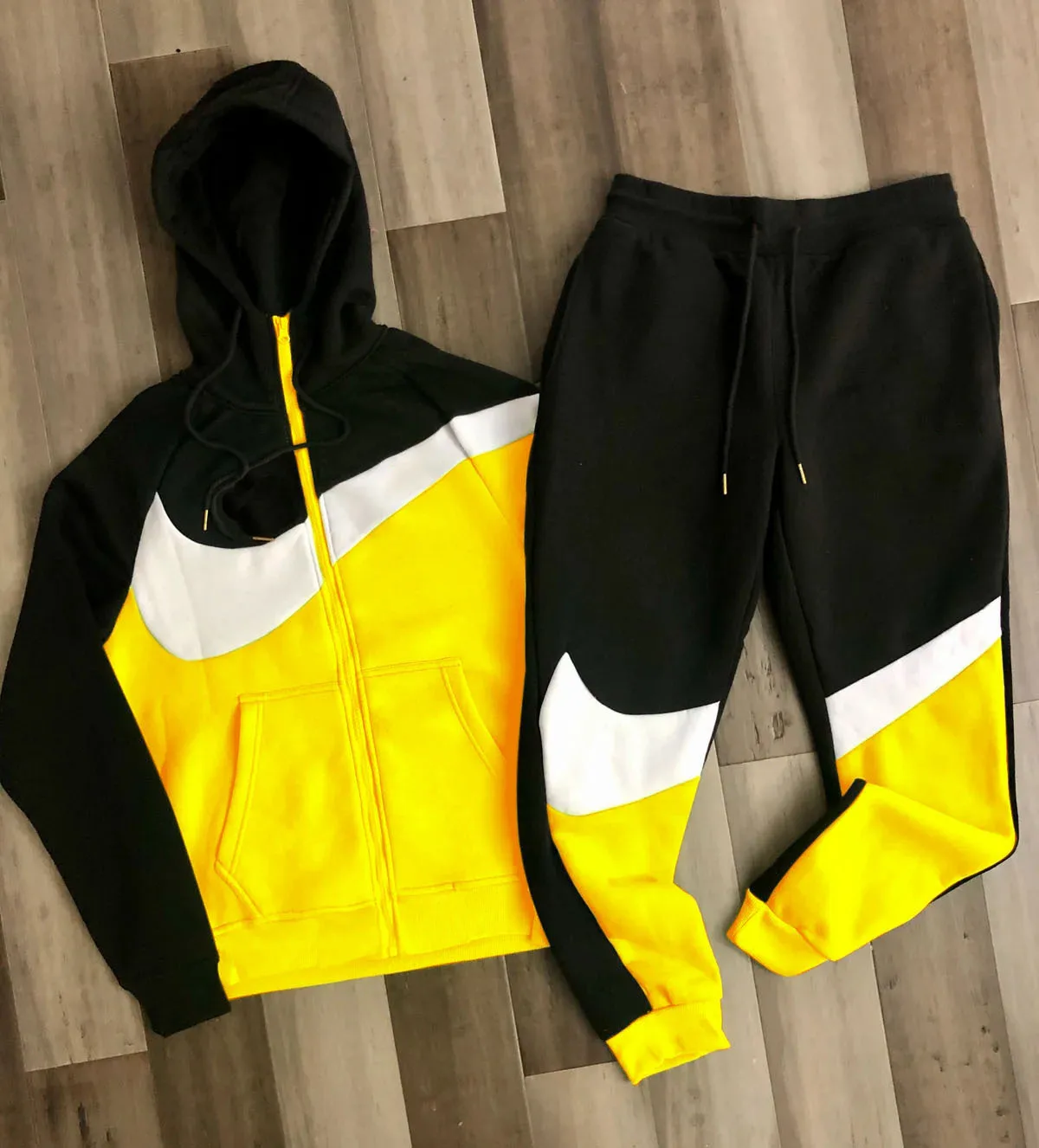 

2021 new color spliced men's hoodie male and female universal zipper jacket tide card hit color hooded killer