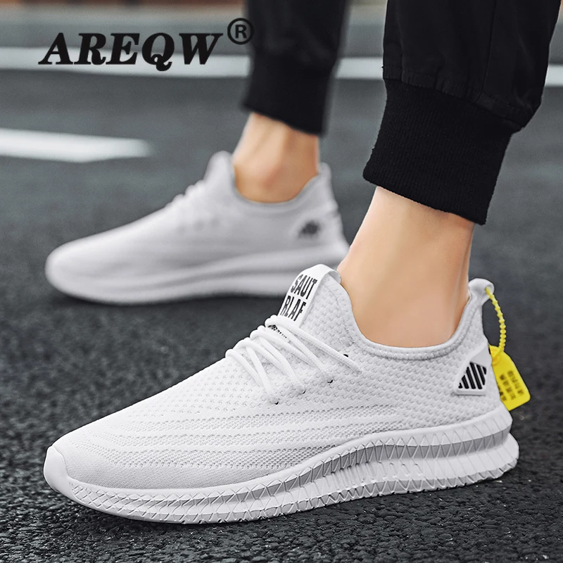 

Fashion Sneakers Lightweight Men Casual Shoes Ultralight Sport Running Shoes Lace Up Walking Shoes Big Size Sneakers
