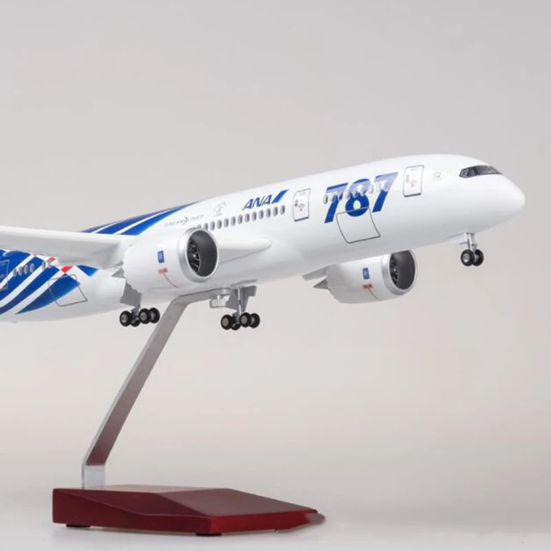 Модель самолета в масштабе 1/130 47 см Боинг B787 Dreamliner японская модель с