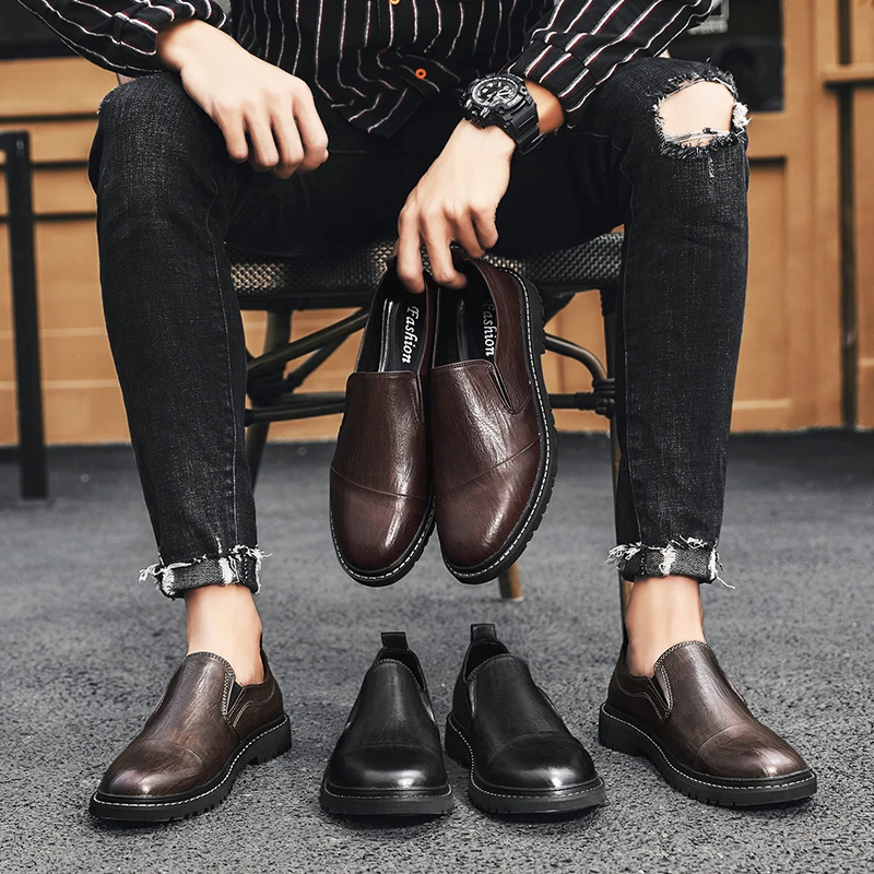 

Designer loafers Men Formal Shoes slip on Men's Business Dress Brogue Shoes For men Party Leather Oxford Shoes For Men moccasins