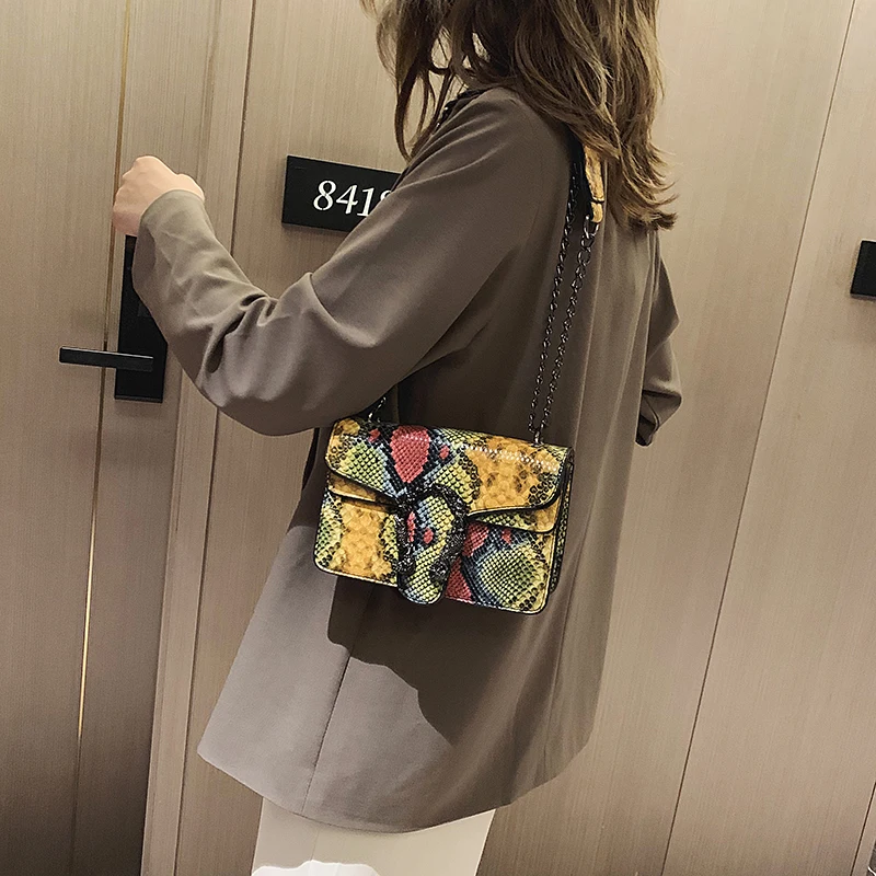 

H334 XGRAVITY New Crocodile Pattern Ladies Fashion Chain Bag Elegant Small Flap Handbags Female Casual Phone Bags Girl Handbags