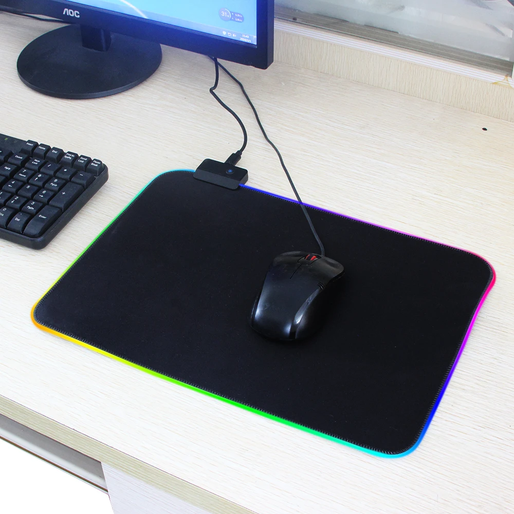 Игровой коврик для мыши с RGB-подсветкой офисный нескользящий светодиодный