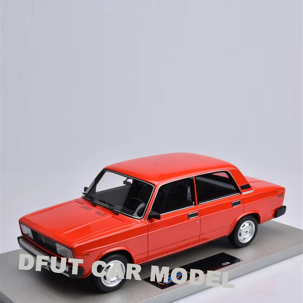 Масштаб 1:18 сплава России Мурат Лада Модель игрушечных машин для детей