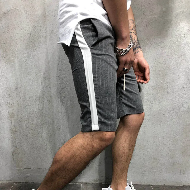 Мужские спортивные шорты FIF66 облегающие дышащие в полоску со средней талией для