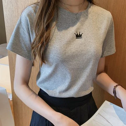 Футболка женская с коротким рукавом модный приталенный силуэт в Корейском стиле