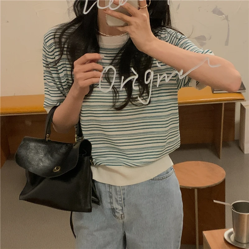 

Knitted Striped Streetwear New Women Tops Summer 2021 Short Sleeves Knitwear Stylish Slim Femme Elastic Casual Basic Sweaters