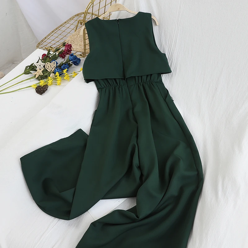 Gagarich Women Fashion Jumpsuit Summer Sleeveless V Neck Button Loose High Waist Wide Leg Pants Rompers Ladies Solid Bodysuit |