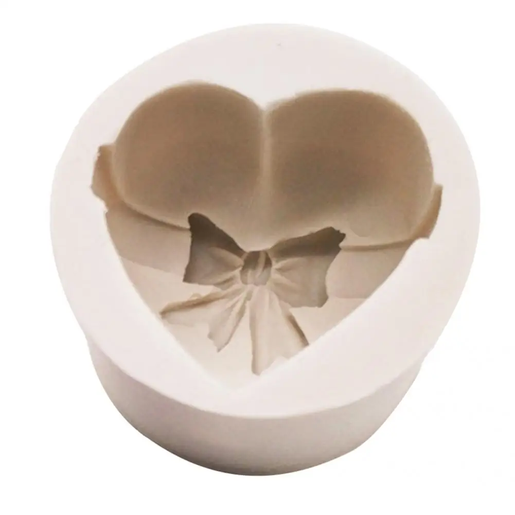 

Silicone Excellent Lovely Heart Shaped Cake Mold 4 Styles Cake Mold Food Grade for Dorm