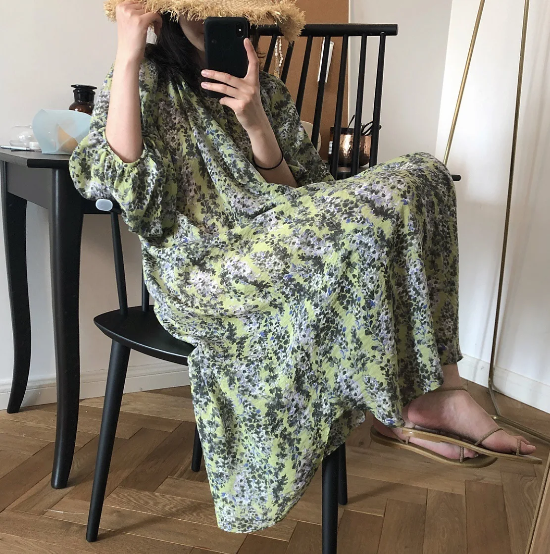 Женское платье-миди с пышными рукавами зеленое для отпуска 19 ленивых J1907028 |