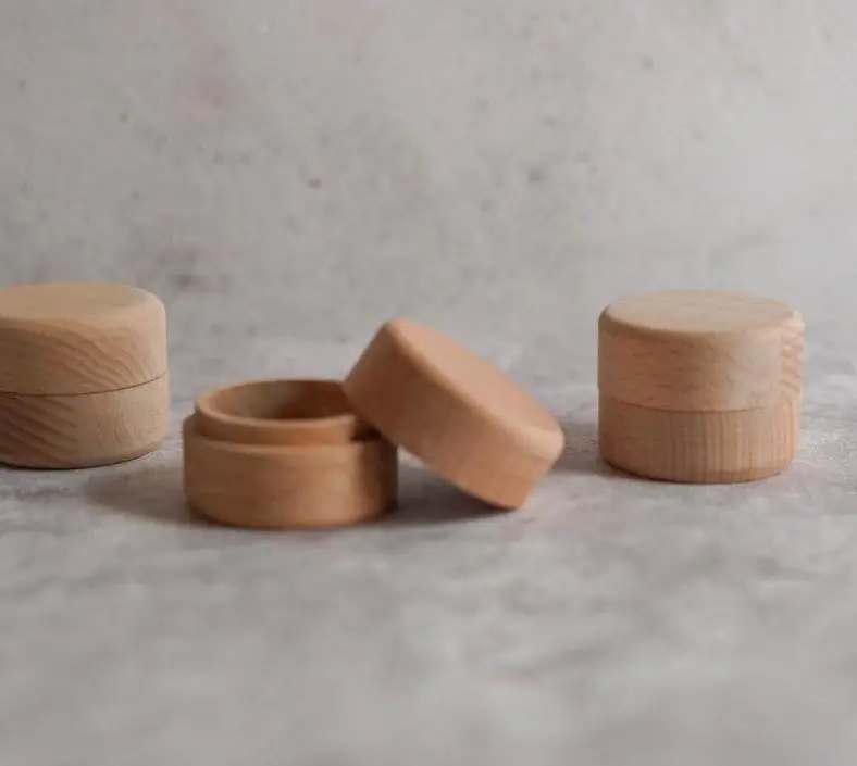 

100pcs/lot Small Round Wooden Storage Box Ring Box Vintage Decorative Natural Craft Jewelry Box Case Wedding Accessories