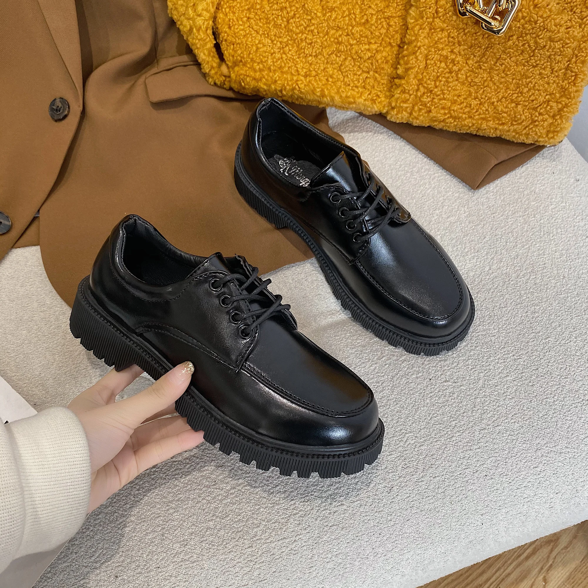 

Brown Women Oxford Shoes 2021 Spring Summer Female Comfortable Platform Casual Loafers Shoes Lady Fashion Leather Lace Up Flats