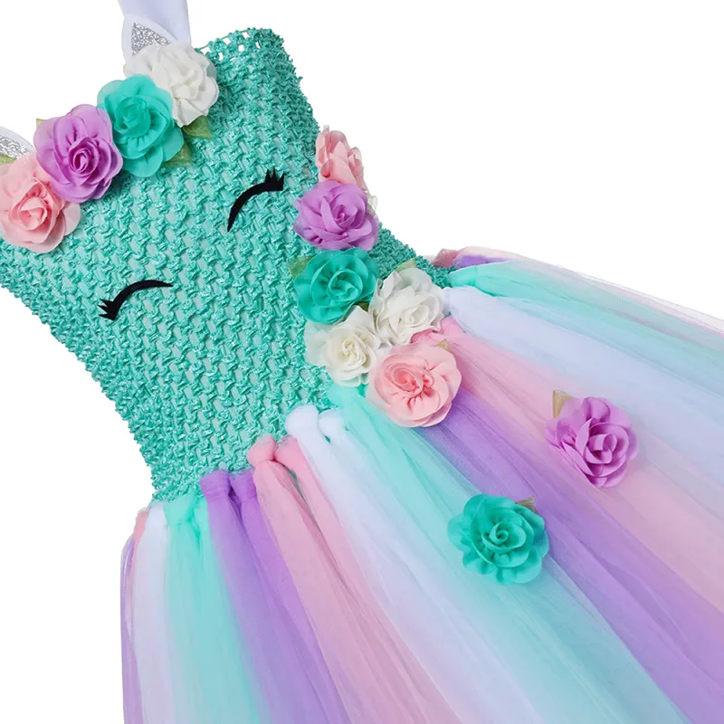 Платье с юбкой-пачкой вязаный шарик зеленого цвета для девочек-подростков