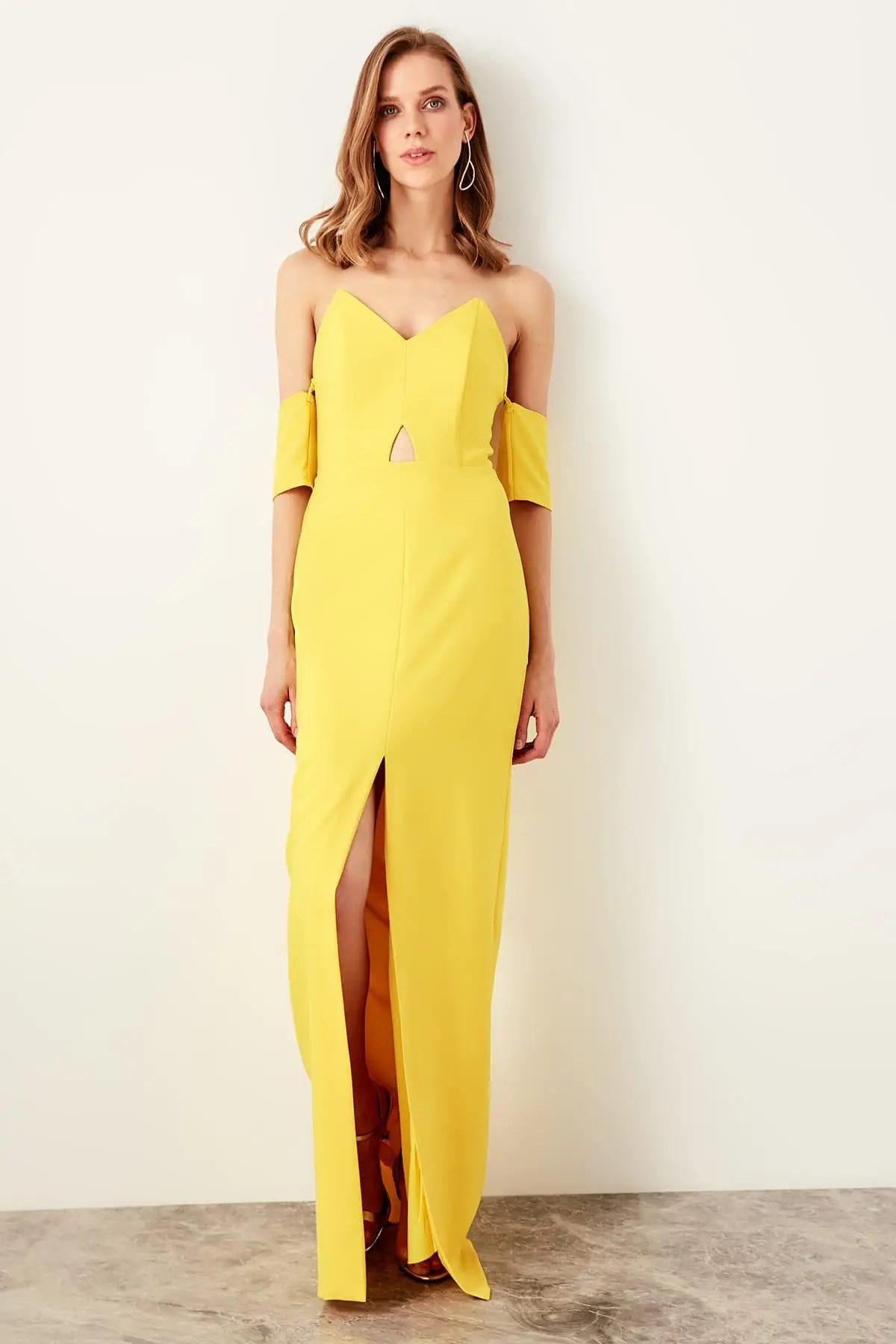 Trendyol желтое платье с открытыми плечами TPRSS19BB0113|Женские платья| |