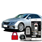 Смартфон управляет автомобилем, чтобы запустить бесключевой доступ к системе и удаленно запустить соединение bluetooth