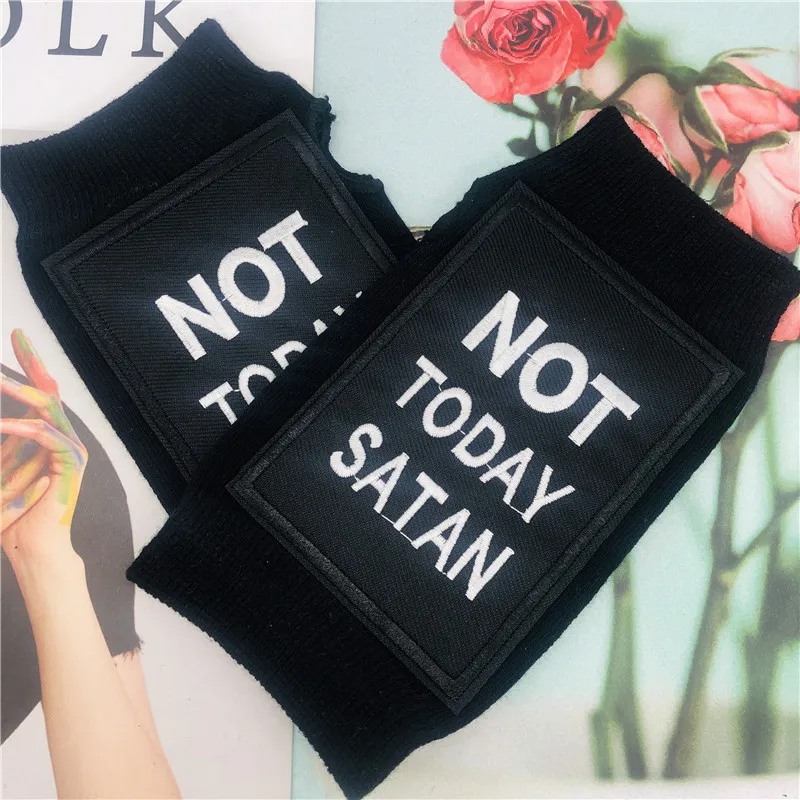 ZAOLIHU Skull Designer Mens Gloves Black Winter Warm Cool Knitted Cotton Women Half Finger Cartoon |