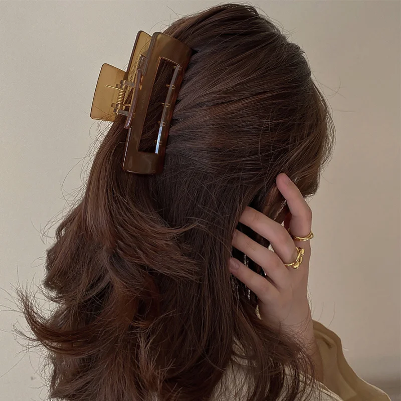 

New 2021 Trendy Elegant Coffee Color Acrylic Large Hair Claw Vintage Transparent Head Hair Clip Headdress for Women Gift